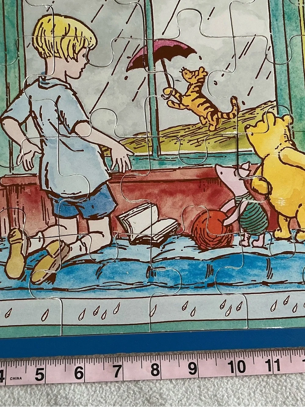 Classic Winnie the Pooh Wooden Tray Puzzle Schylling 24 Piece Raindrops Tigger